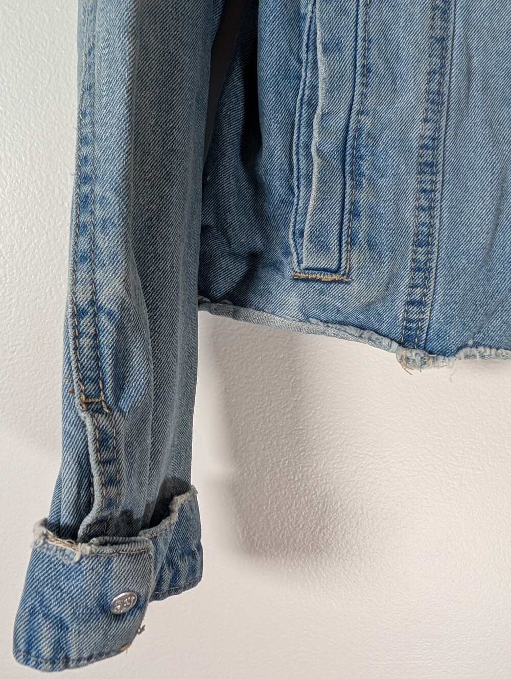 Wax Jean Light Blue Cropped Distressed Denim Jacket - Picture 5 of 7